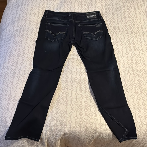 Buffalo David Bitton Evan X men’s jeans. Prev listed as BNWT, don’t fit me. - J - Picture 5 of 5